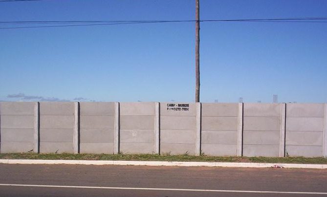 Muros_de_concreto_pre_moldados_comum