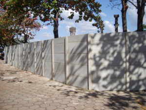 Muros_de_concreto_pre_moldados_comum